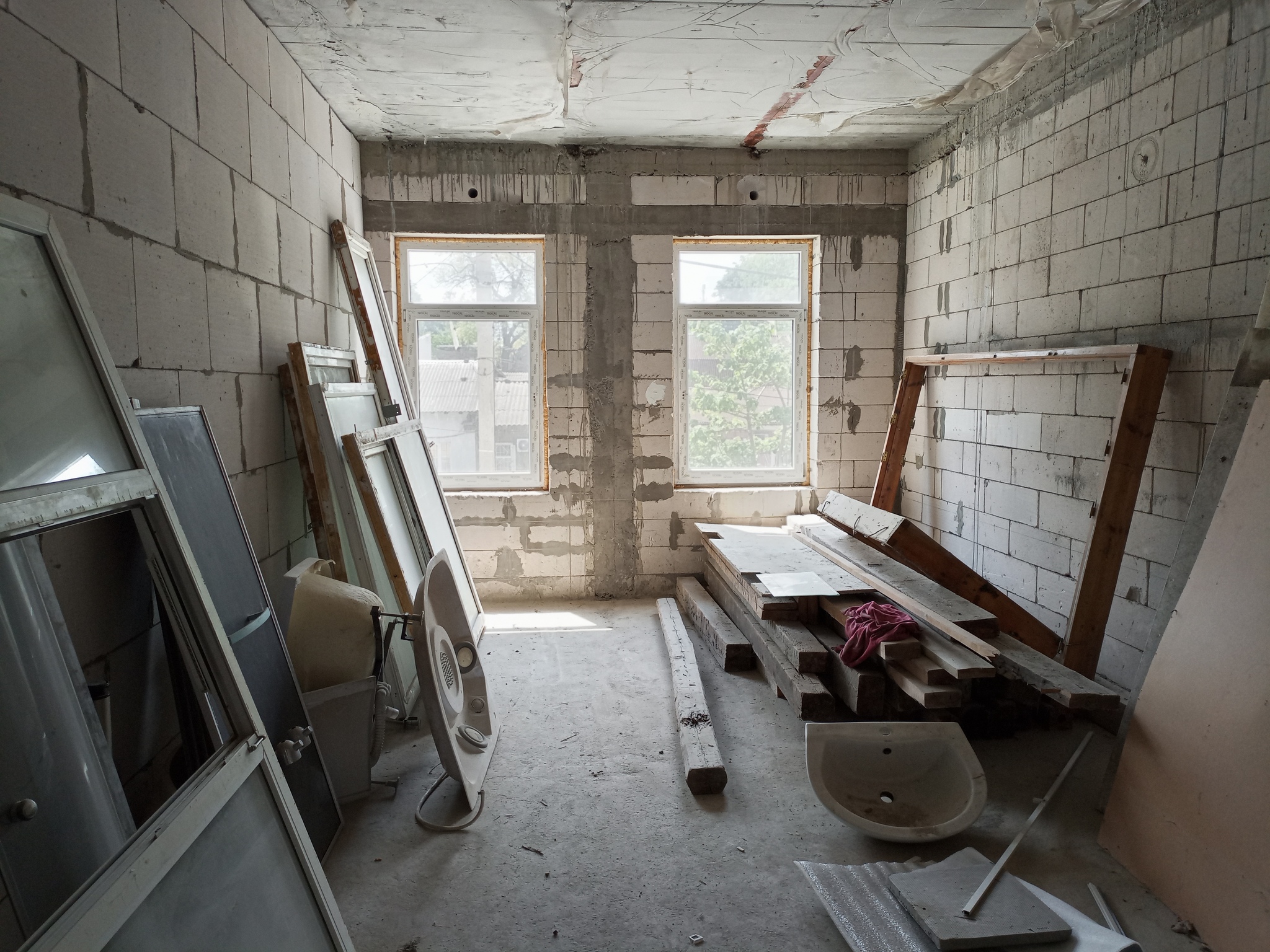 Аренда помещения свободного назначения 800 м², Александра Кутузакия ул.
