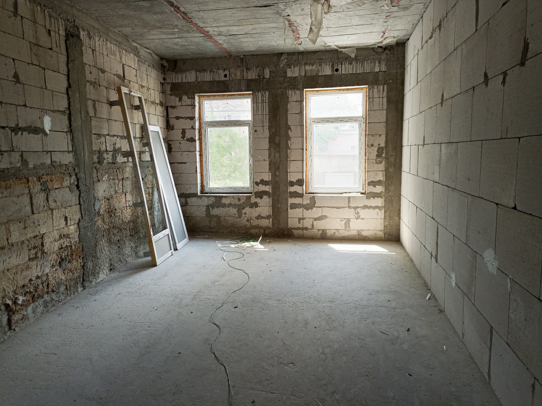 Аренда помещения свободного назначения 800 м², Александра Кутузакия ул.