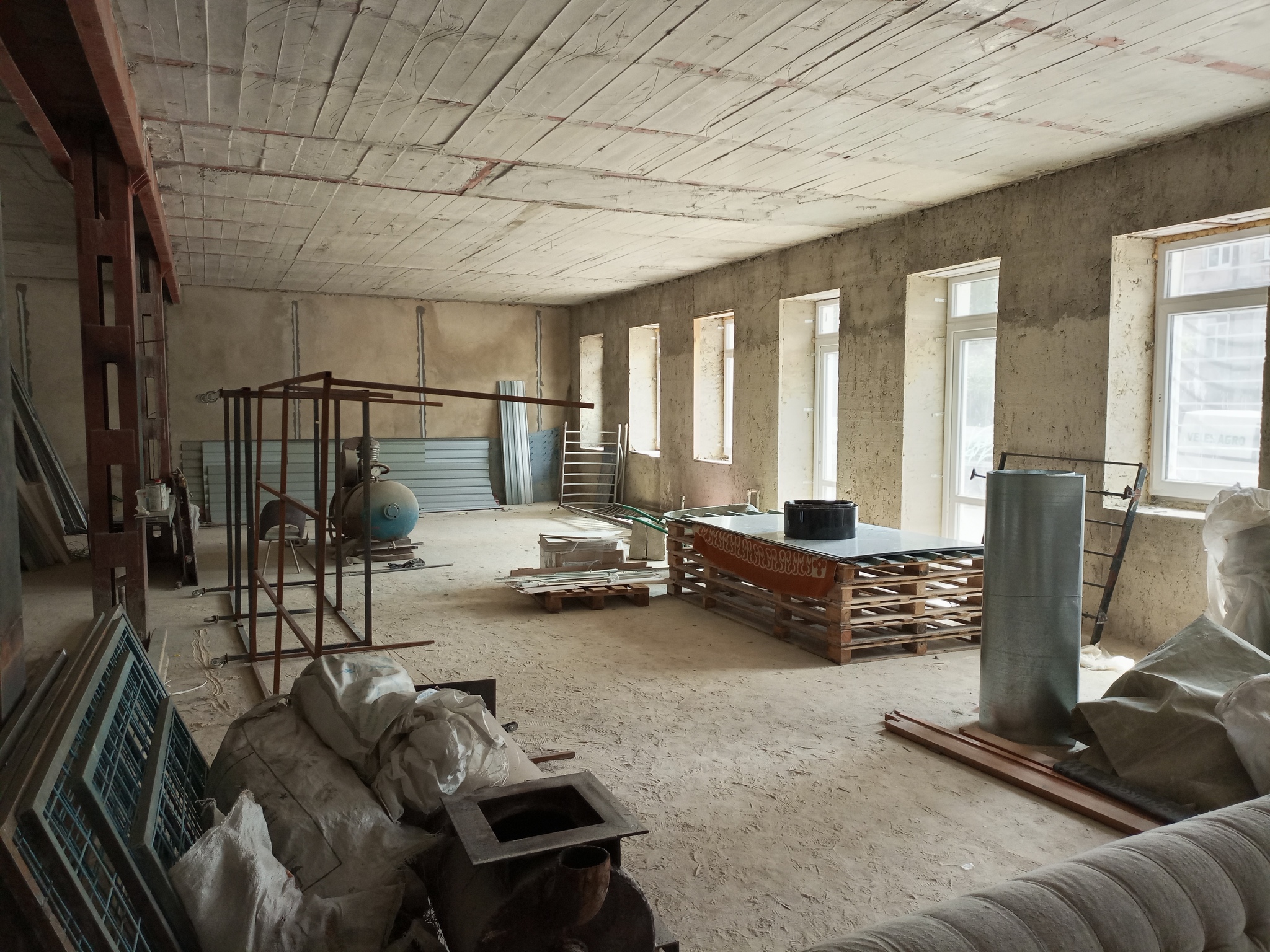 Аренда помещения свободного назначения 800 м², Александра Кутузакия ул.