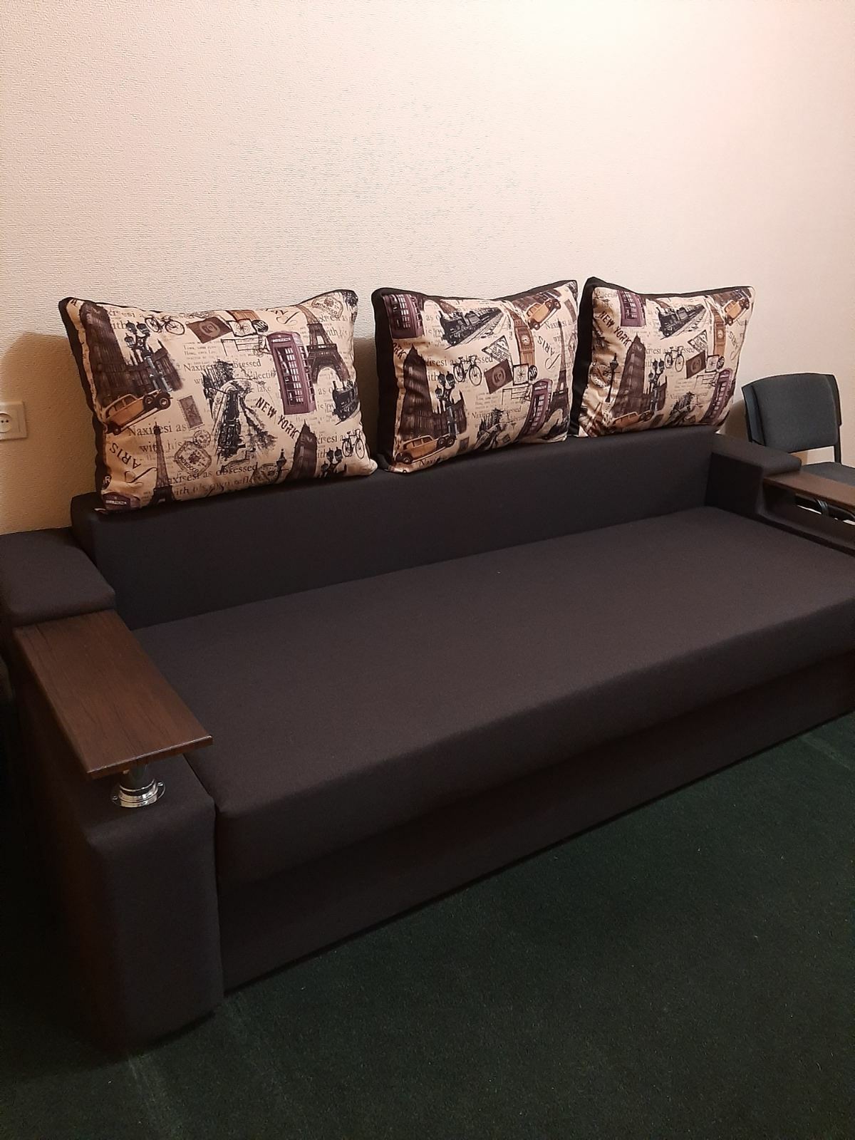 Аренда 1-комнатной квартиры 37 м², Академика Курчатова ул., 15