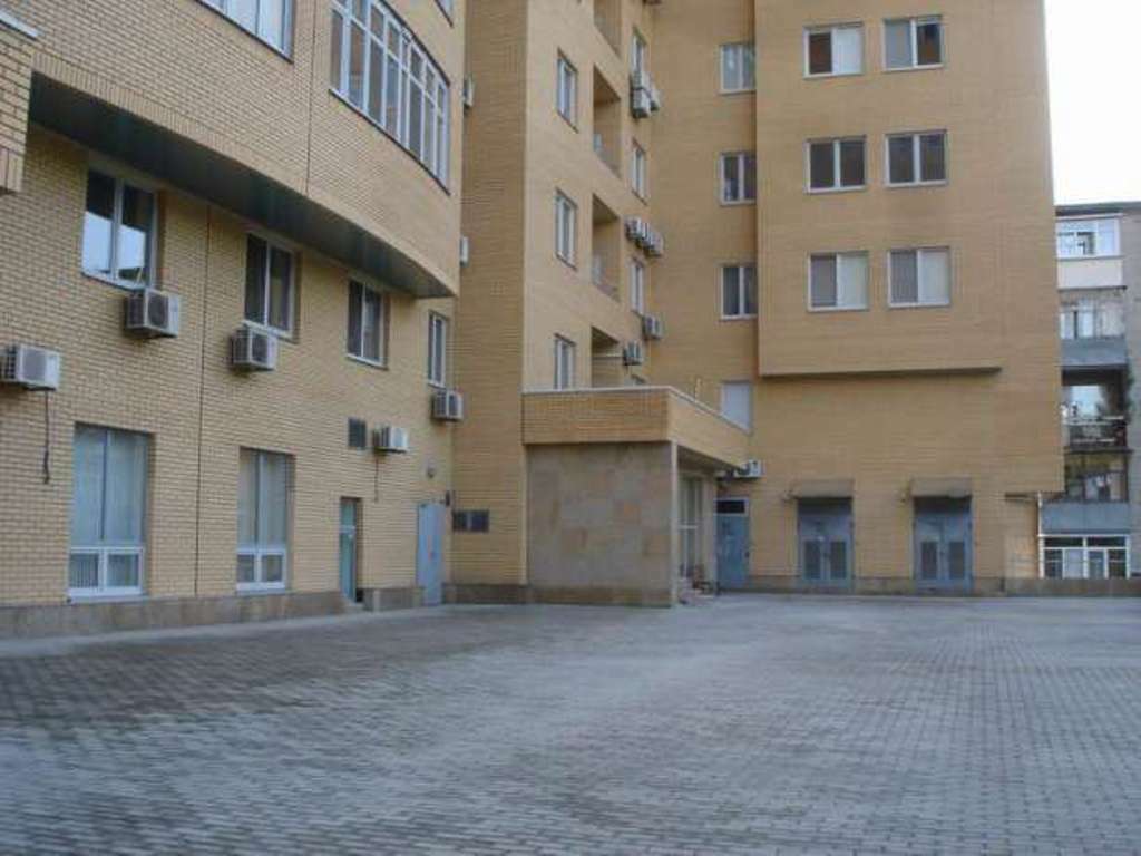 Продаж 4-кімнатної квартири 155 м², Гусенка вул., 17