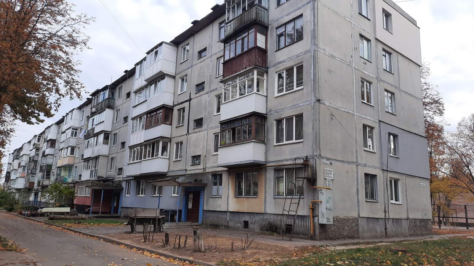 Продаж 2-кімнатної квартири 49 м², Молодіжна вул., 14