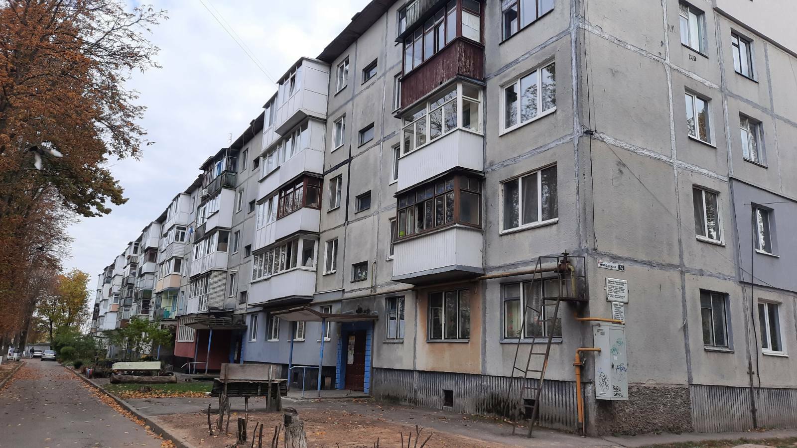 Продаж 2-кімнатної квартири 49 м², Молодіжна вул., 14