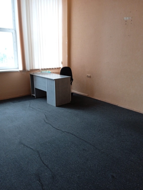 Оренда офісу 33 м², Євгена Сверстюка вул., 21