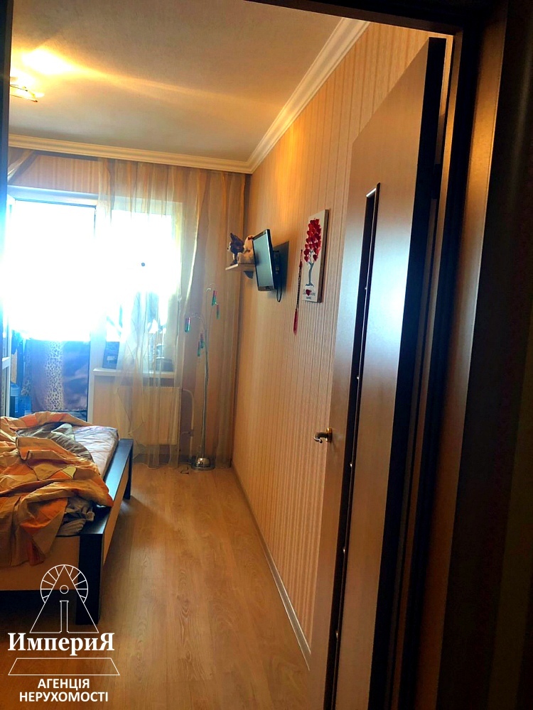 Продажа 3-комнатной квартиры 70 м², Дачная ул., 72