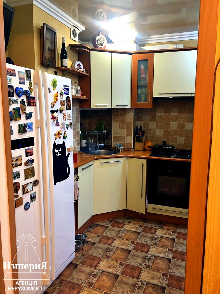 Продажа 3-комнатной квартиры 70 м², Дачная ул., 72