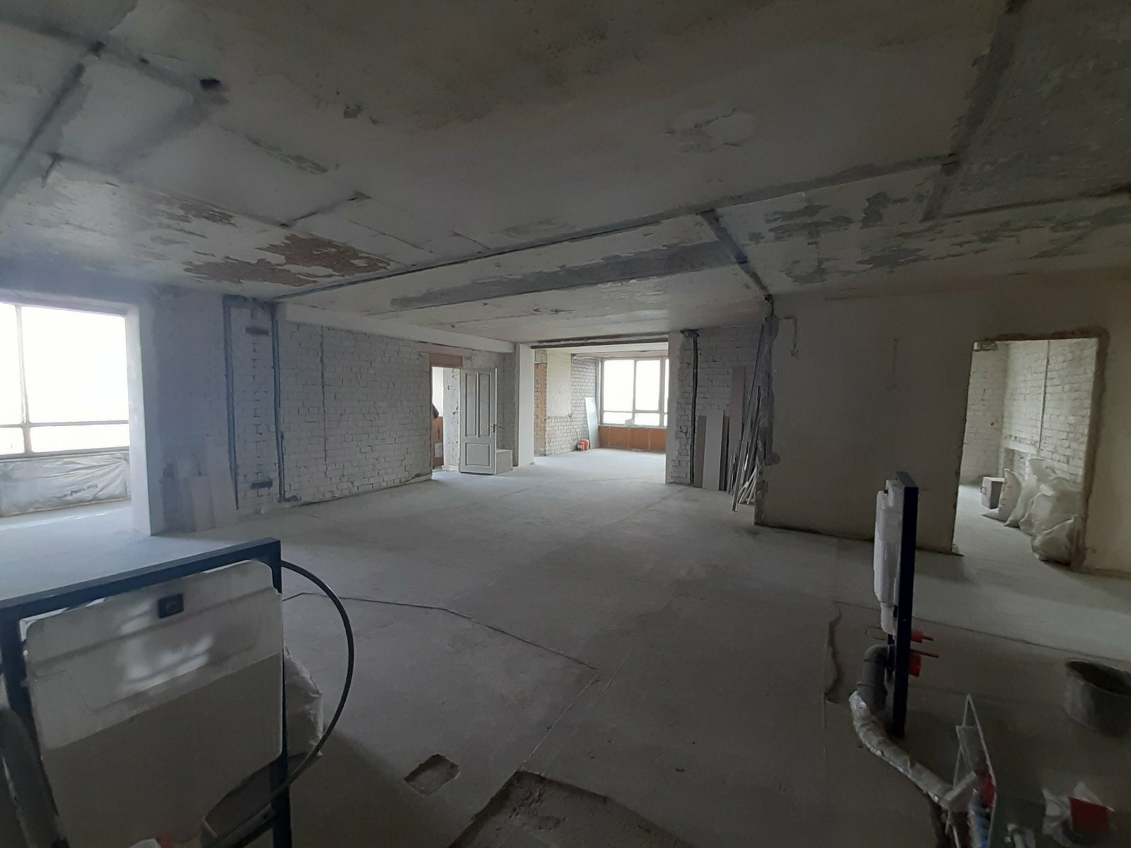 Продажа 4-комнатной квартиры 154 м², Крутогорный спуск, 9