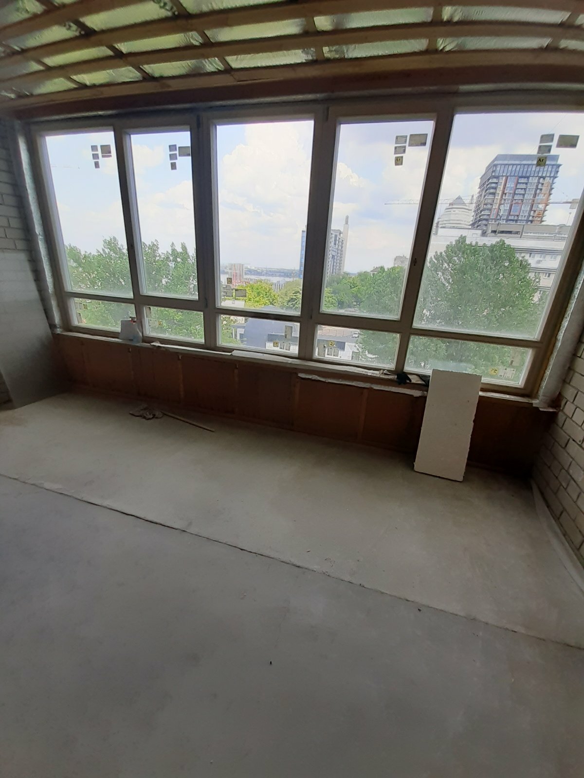 Продажа 4-комнатной квартиры 154 м², Крутогорный спуск, 9
