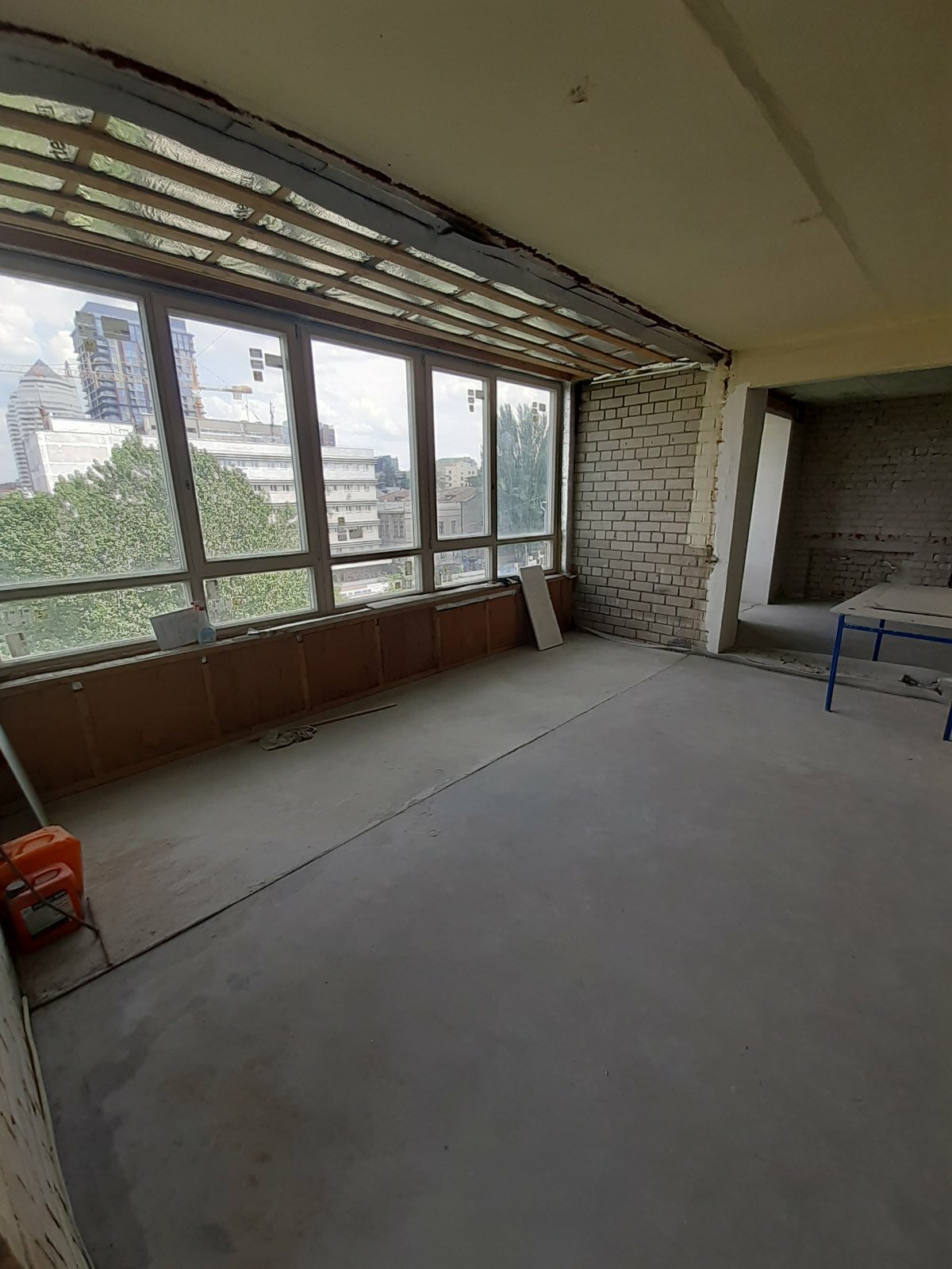 Продажа 4-комнатной квартиры 154 м², Крутогорный спуск, 9