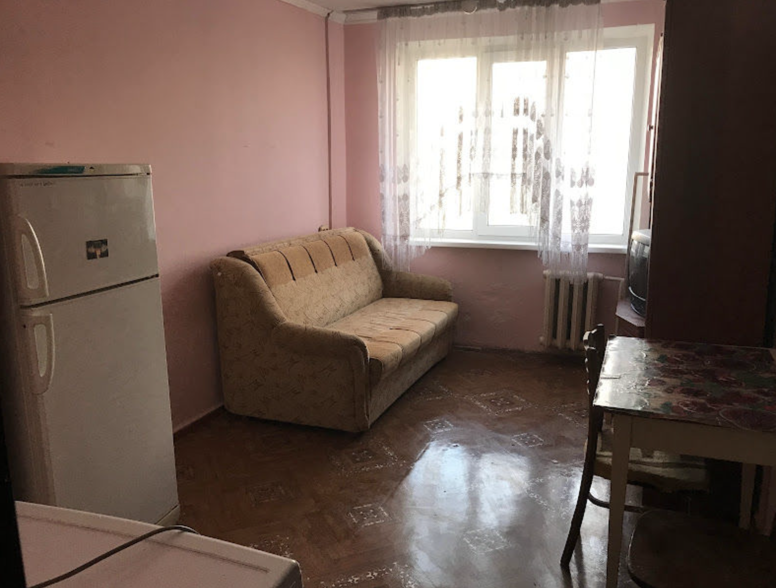 Продаж студії 211 м², Андрія Ощепкова вул., 8