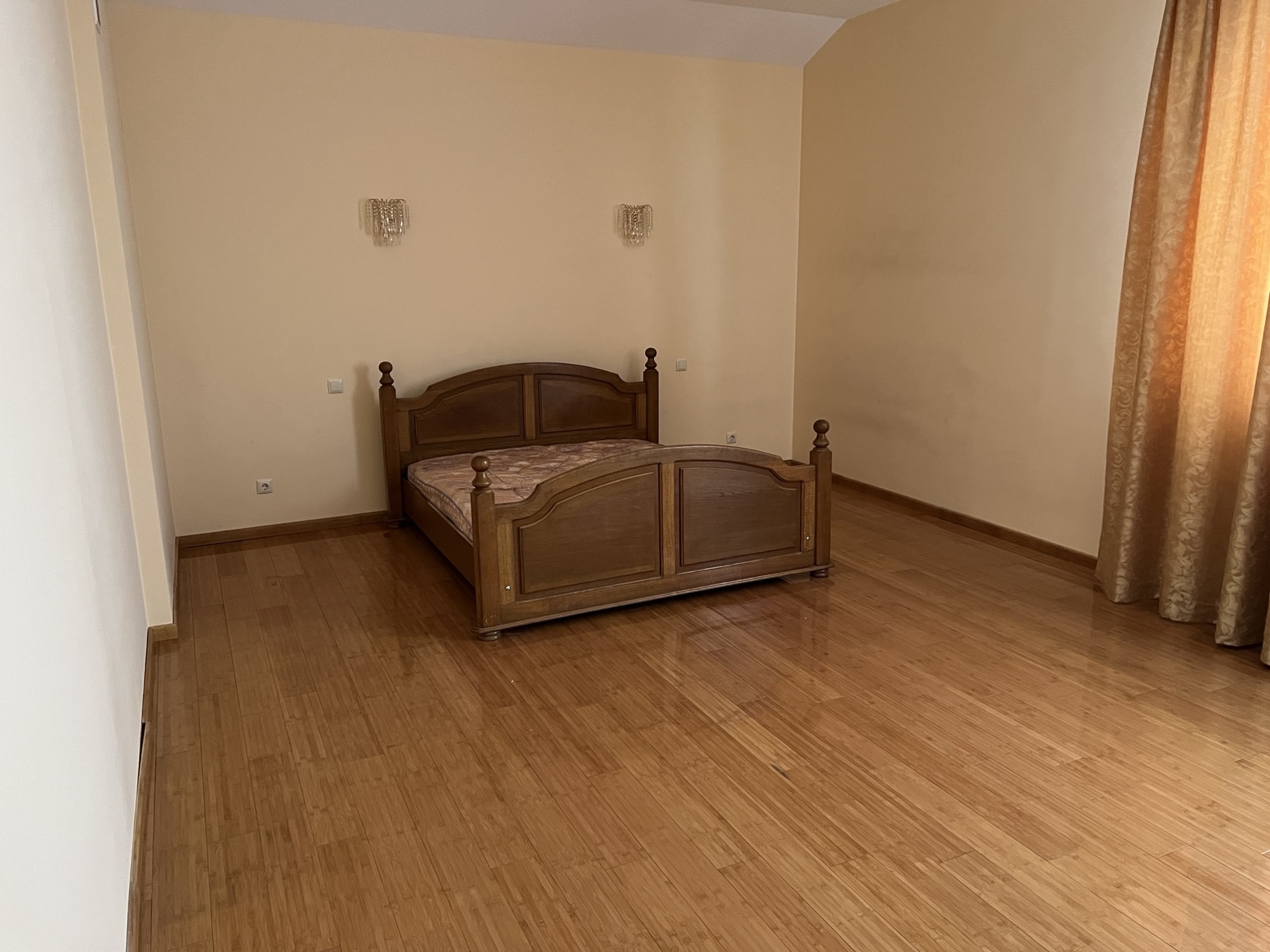 Аренда дома 160 м², Виноградна