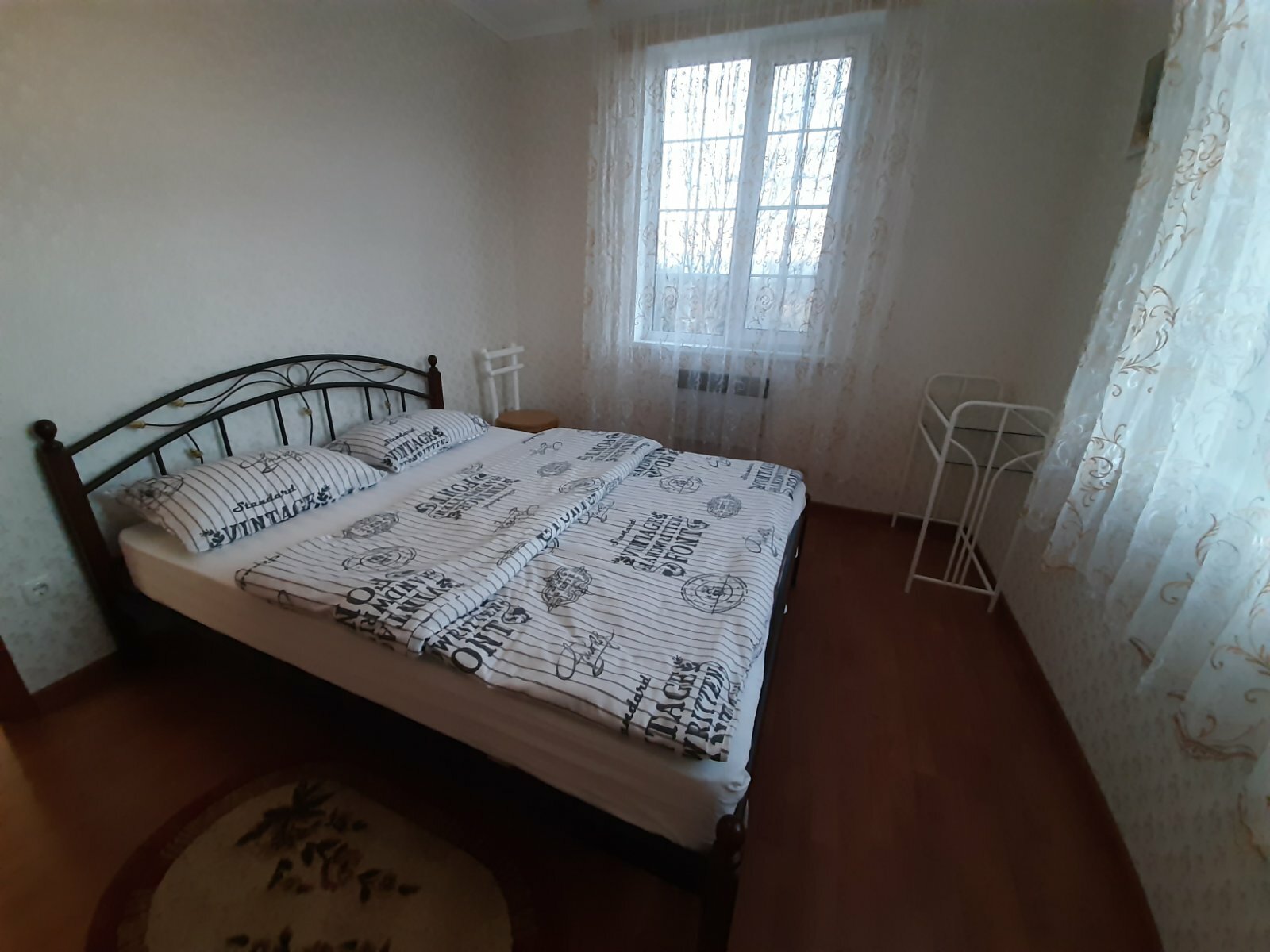 Оренда будинку 250 м²