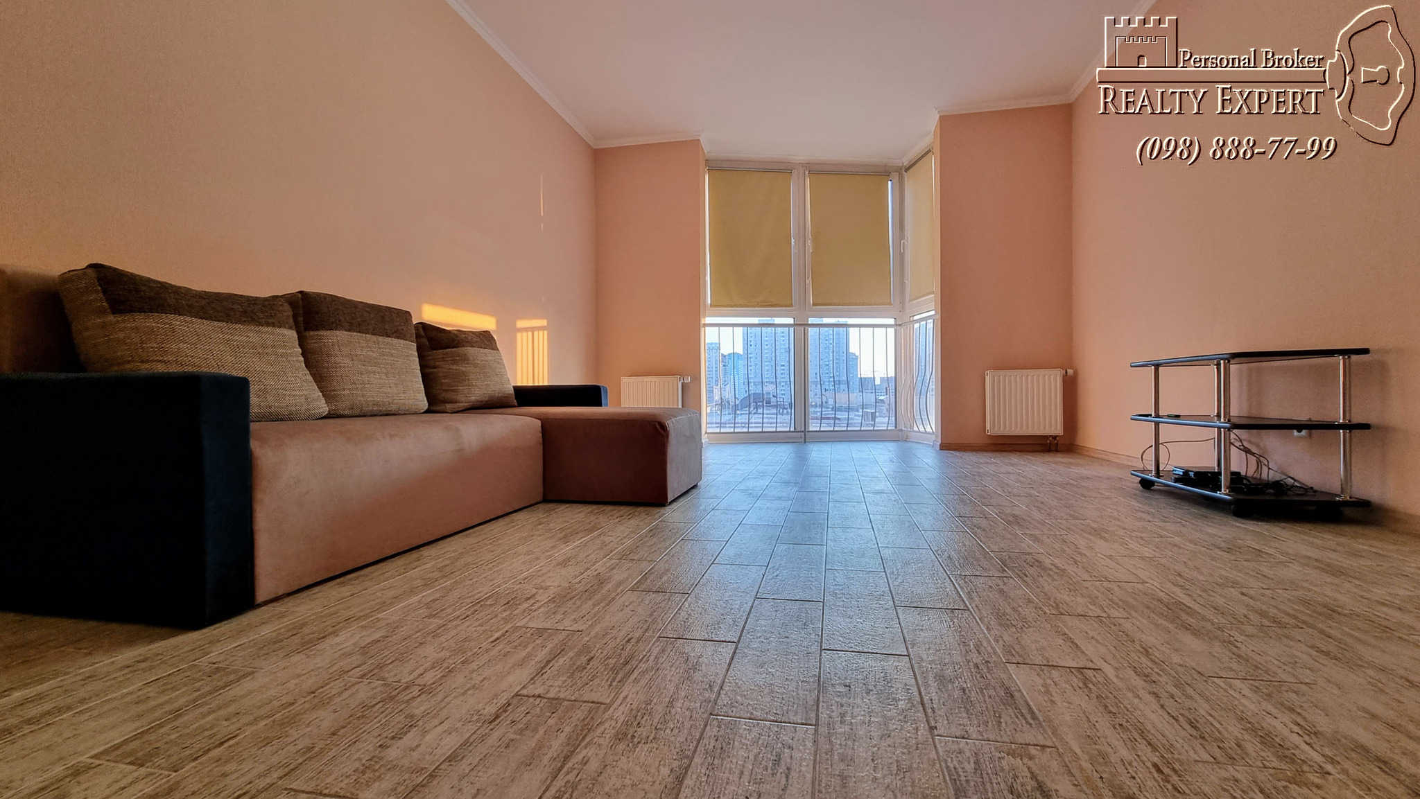 Аренда 2-комнатной квартиры 73 м², Драгоманова ул., 2Б