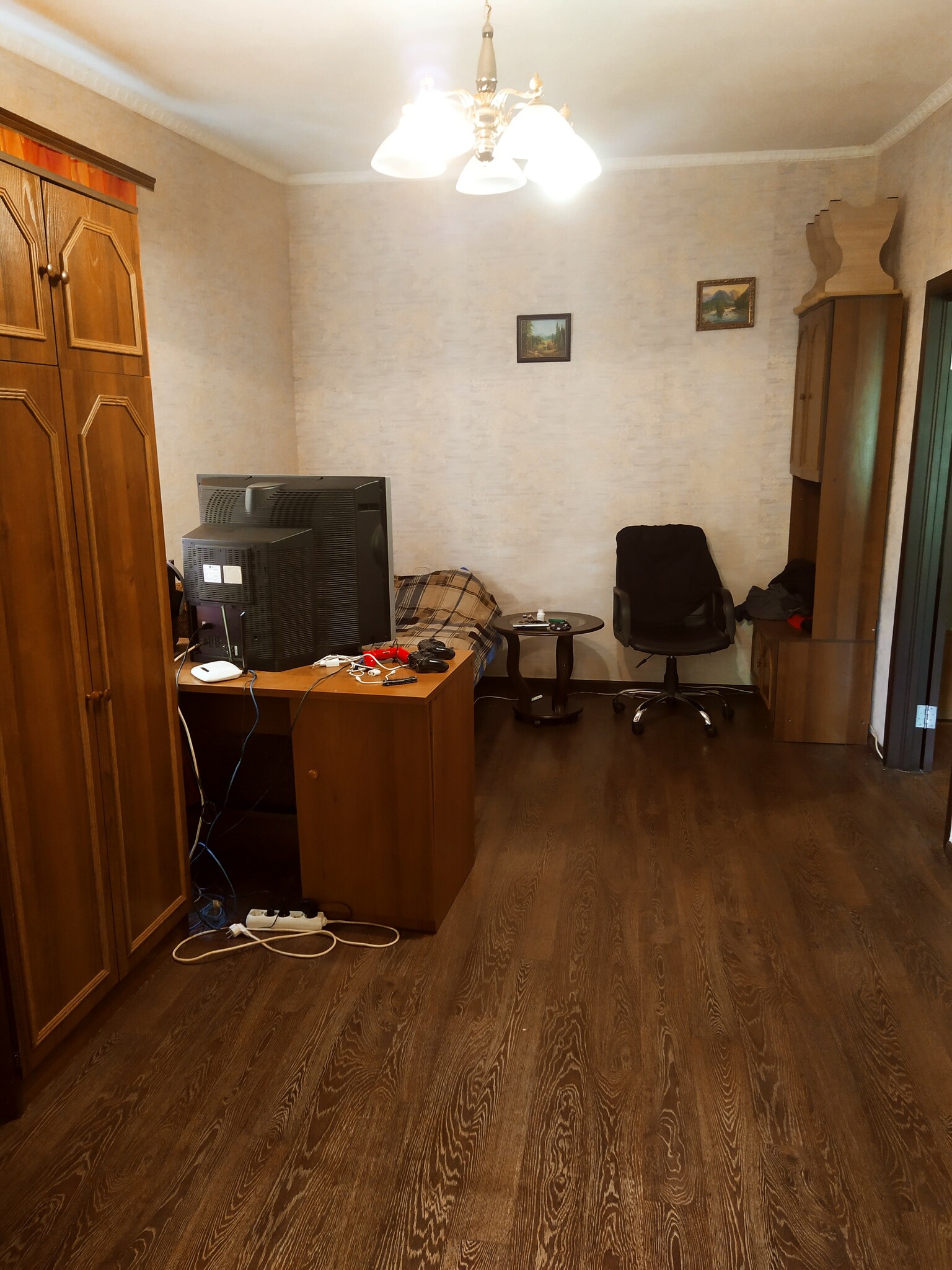 Продаж 1-кімнатної квартири 32.2 м², Первомайская вул., 8