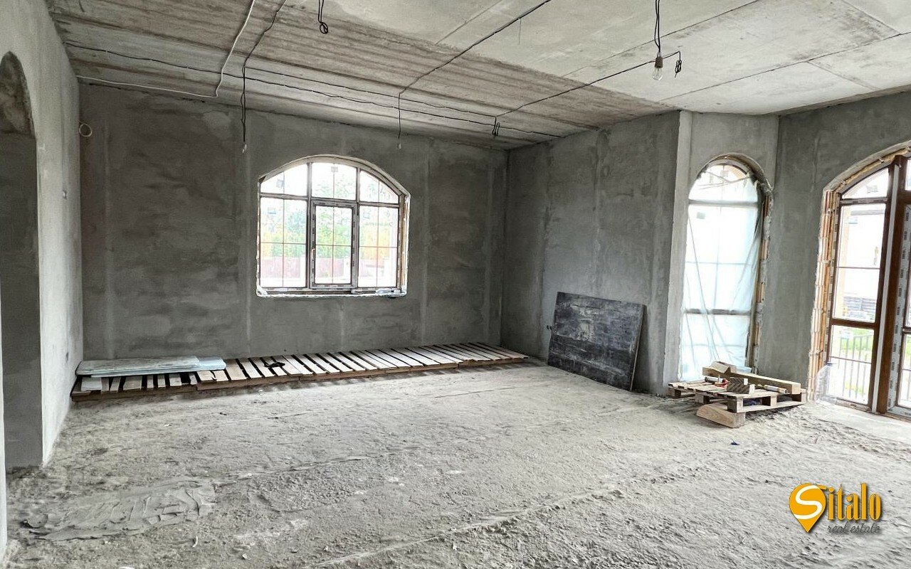 Продажа дома 300 м², 126-я Садовая ул.