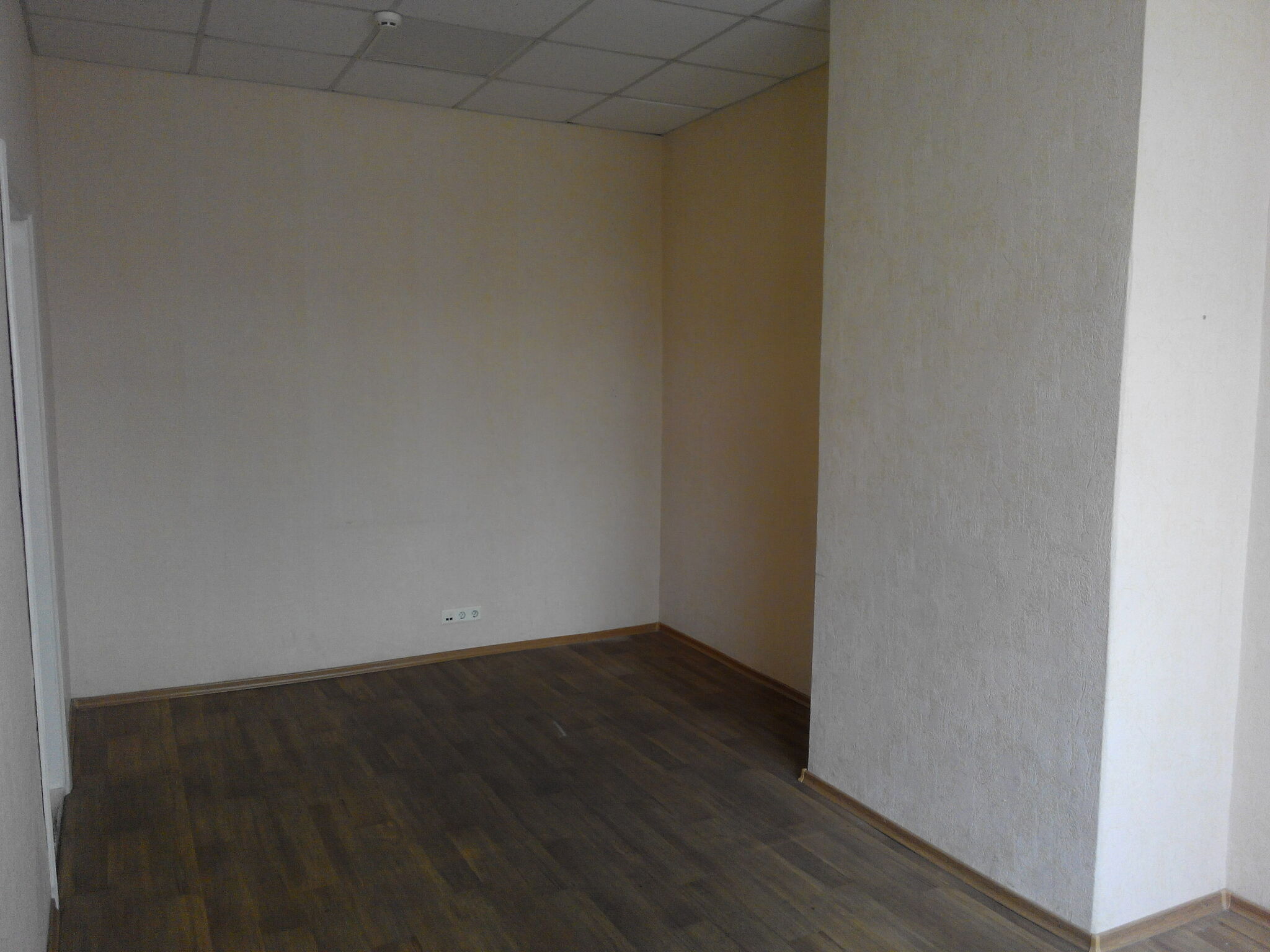 Оренда офісу 16 м², Святослава Хороброго вул., 44