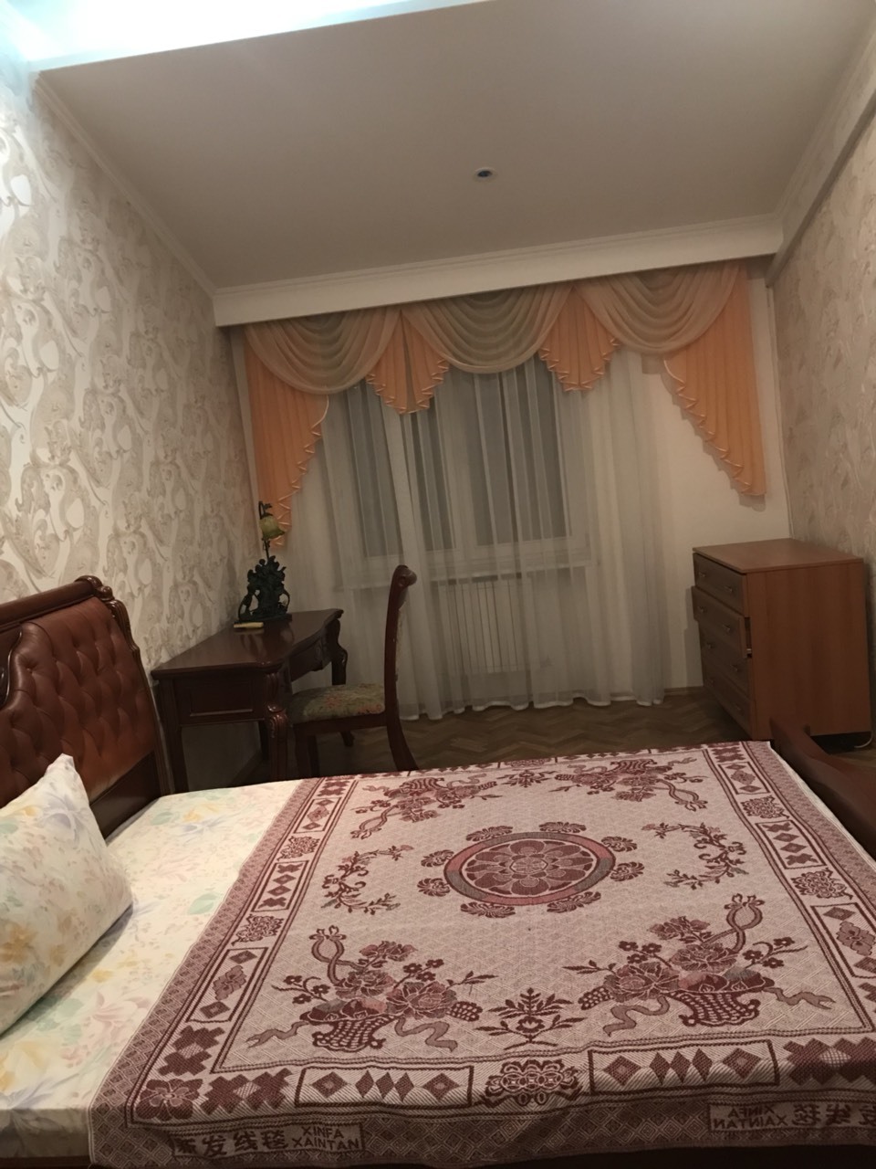 Аренда 3-комнатной квартиры 110 м², Довженко ул.