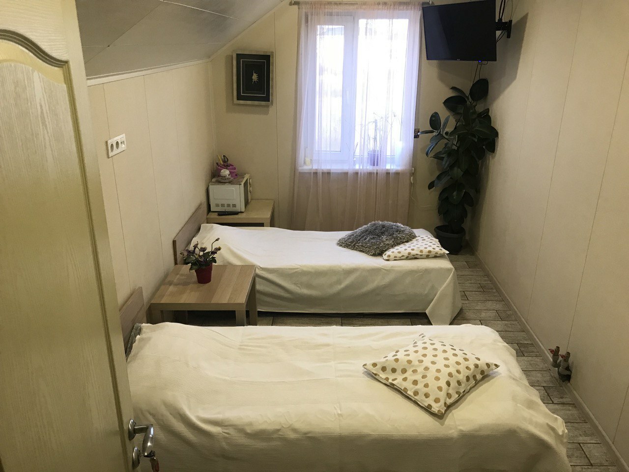 2-кімнатна квартира подобово 30 м², Садова вул., 12