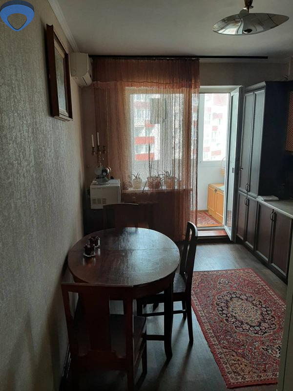 Продажа 2-комнатной квартиры 64 м², Архитектора Старова ул.