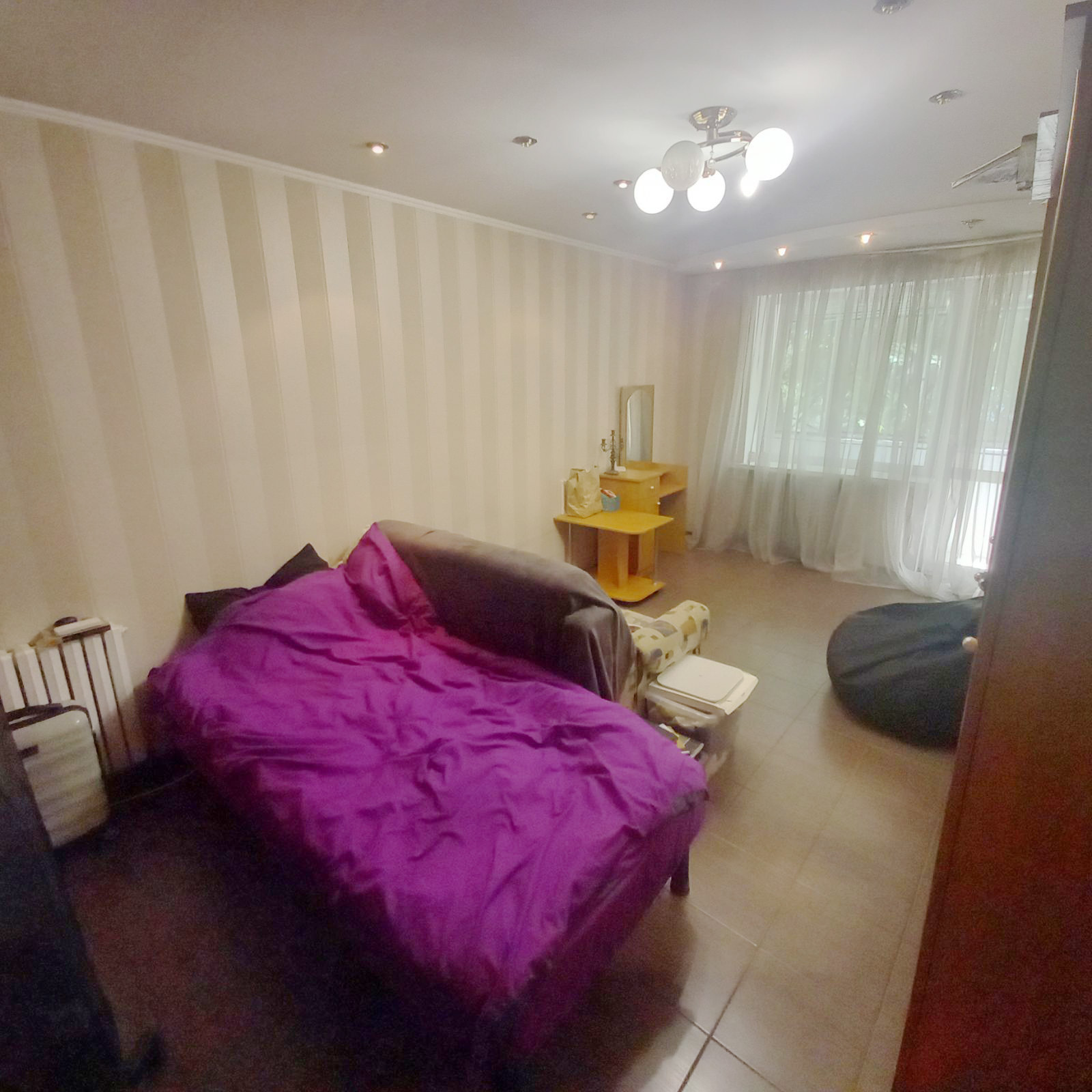 Продаж 1-кімнатної квартири 37 м², Тітова вул.
