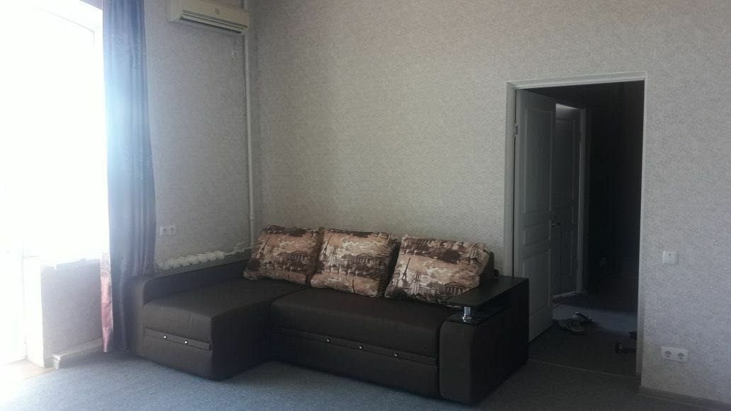 Оренда 2-кімнатної квартири 80 м², Дмитрія Яворницького просп.