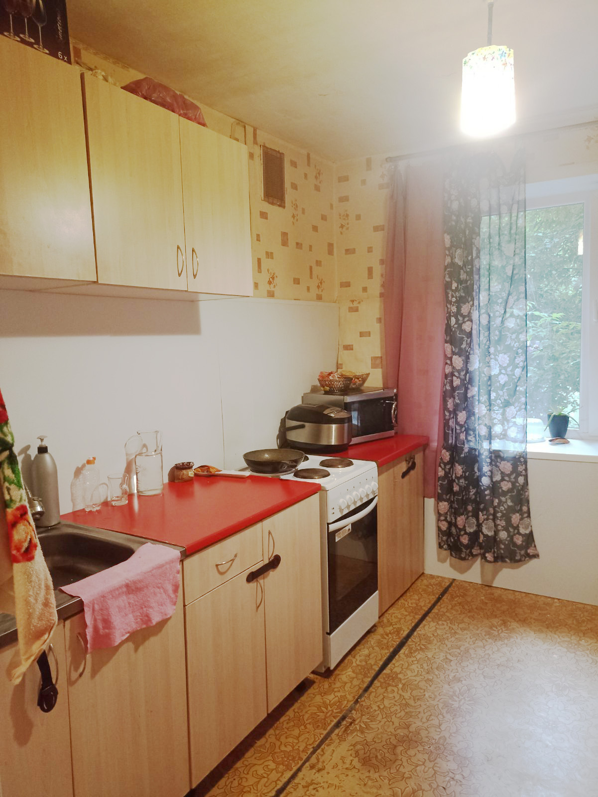 Продаж 2-кімнатної квартири 50 м², Тополь 3 вул.