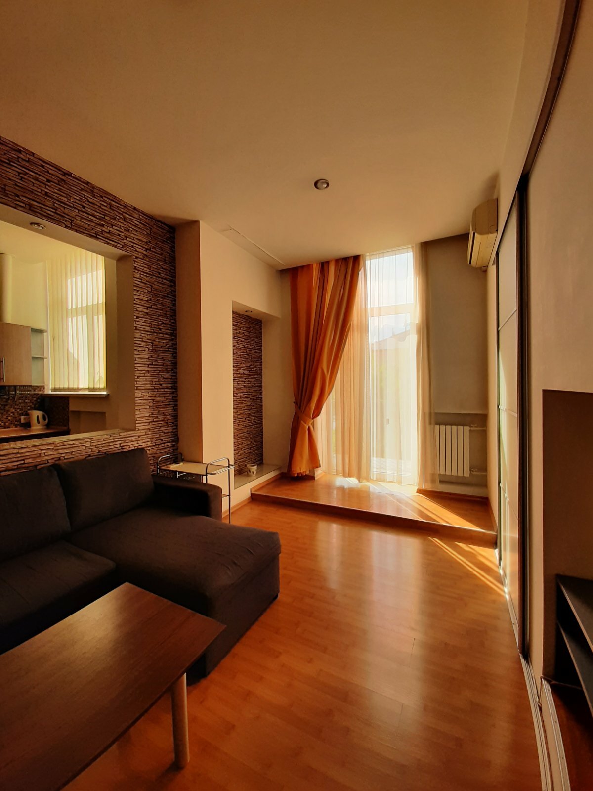 Оренда 2-кімнатної квартири 65 м², Дмитрія Яворницького просп.