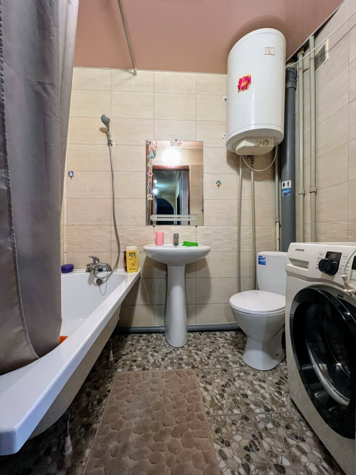 Продажа 3-комнатной квартиры 64 м², Мандрыковская ул.