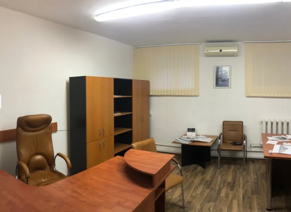 Оренда приміщення вільного призначення 420 м², Довженко вул.