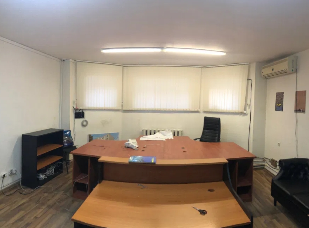Оренда приміщення вільного призначення 420 м², Довженко вул.
