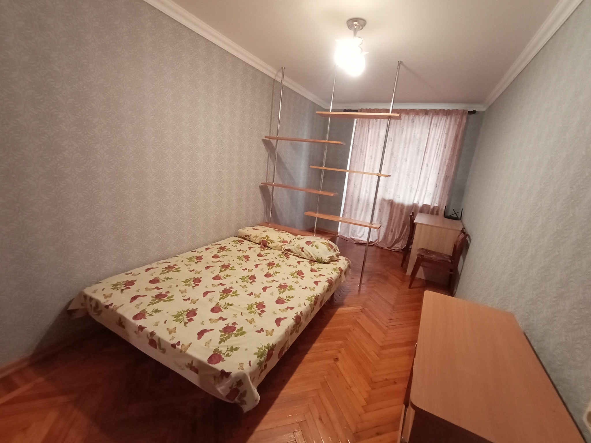 2-кімнатна квартира подобово 55 м², Гімназична наб., 18