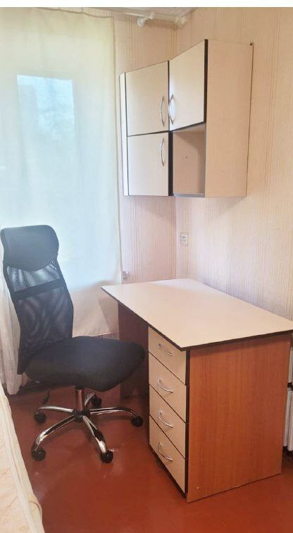 Оренда 3-кімнатної квартири 70 м², Суворова вул.