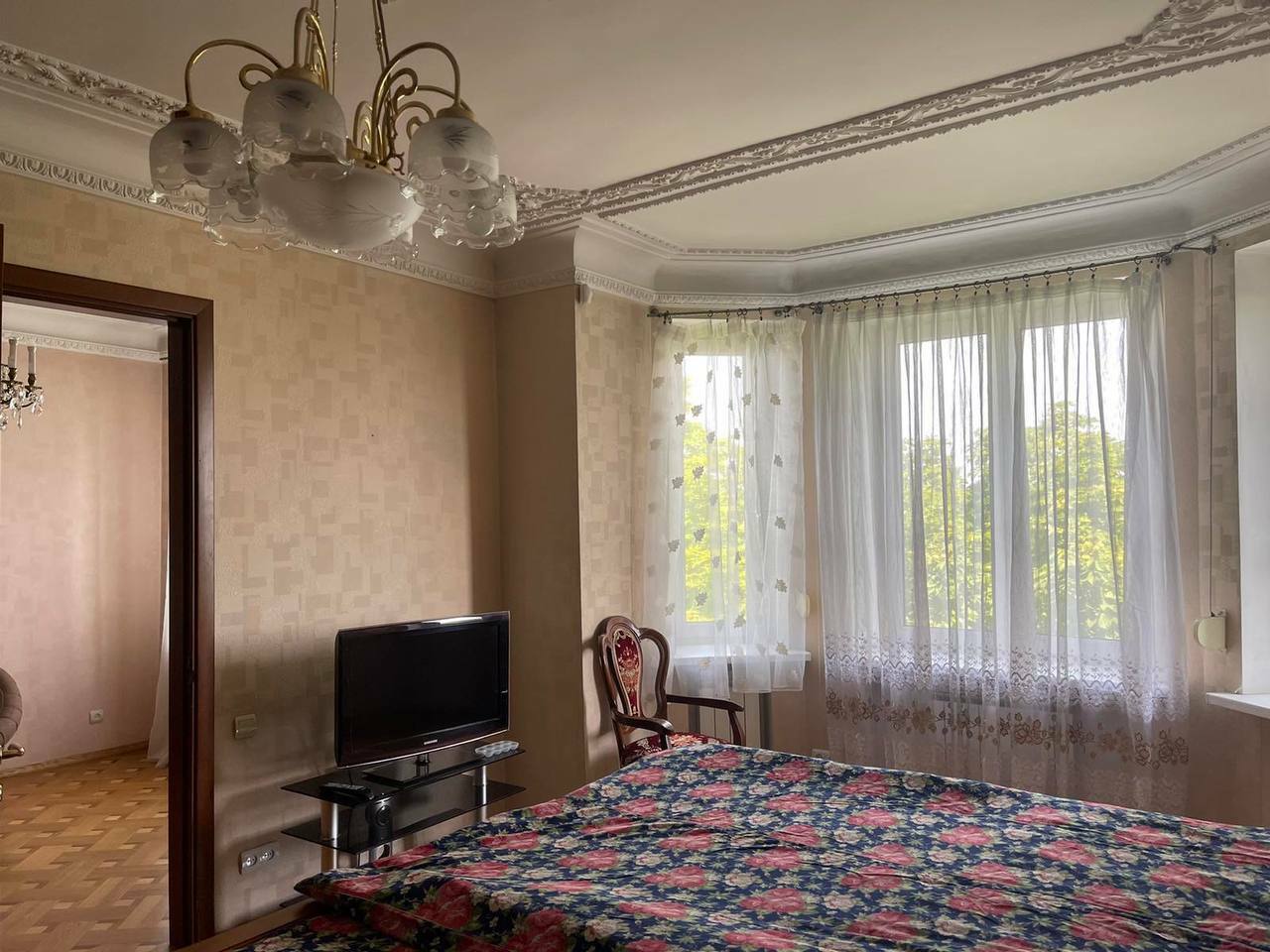 Оренда 3-кімнатної квартири 75 м², Воскресенська вул.