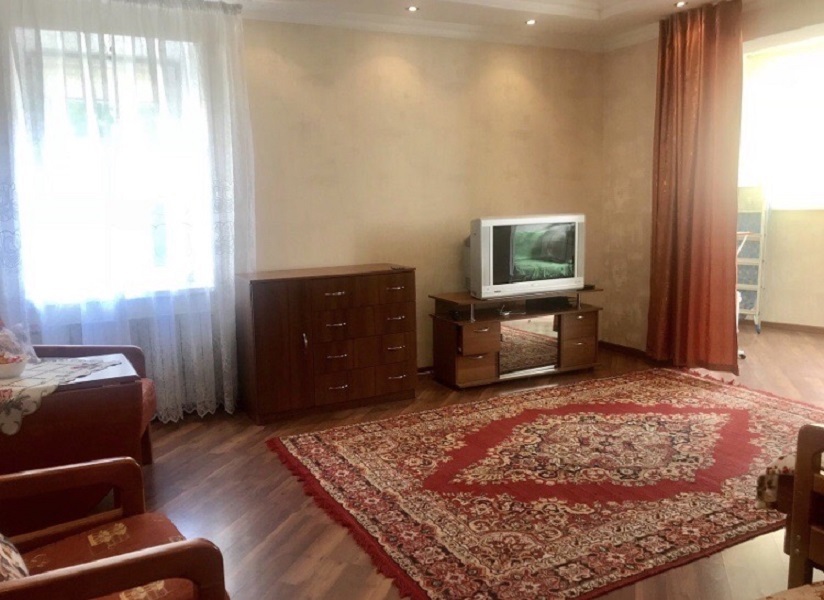 Продаж 1-кімнатної квартири 43 м², Академіка Корольова вул., 90Б