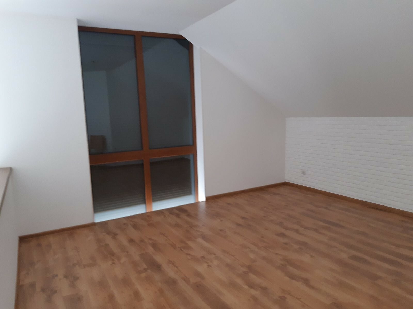 Оренда будинку 300 м², Надії Олексеєнко вул.