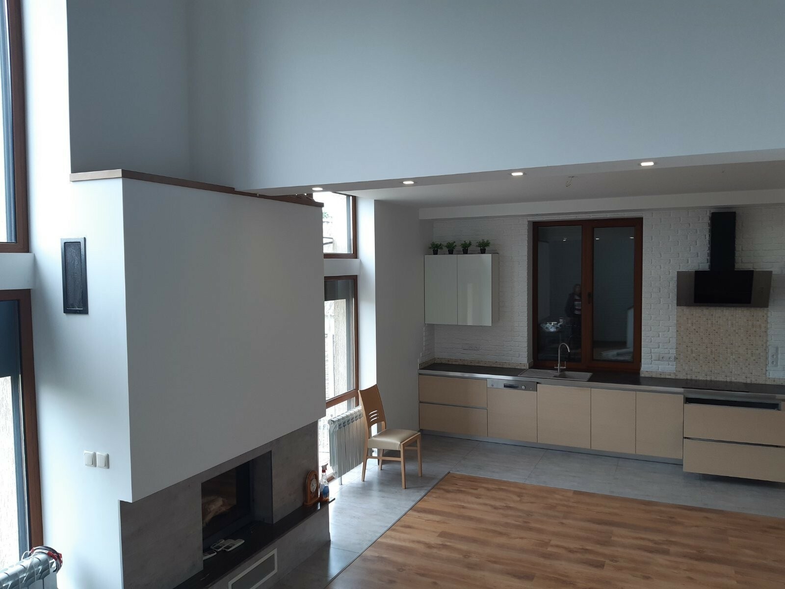 Оренда будинку 300 м², Надії Олексеєнко вул.