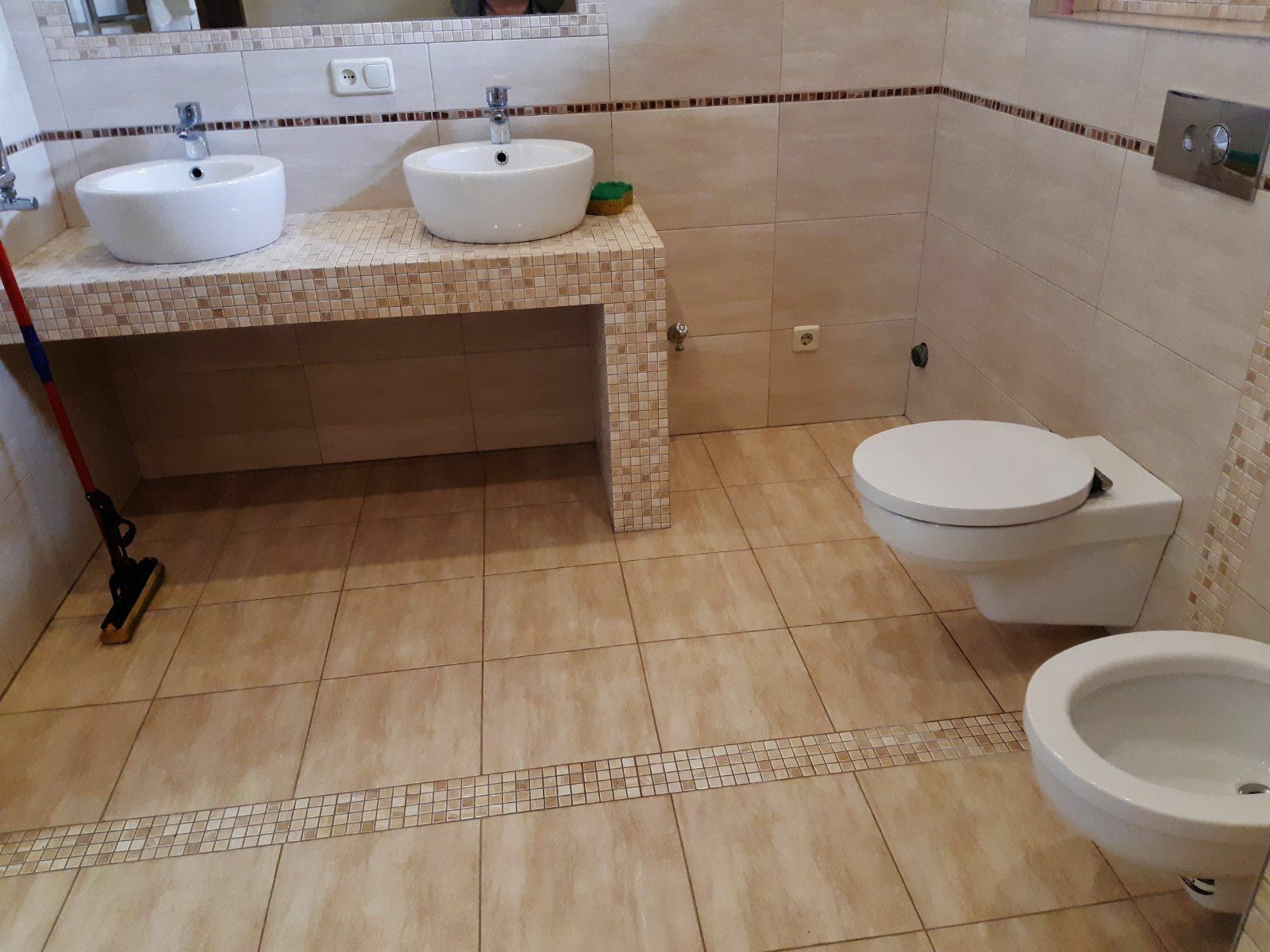 Оренда будинку 300 м², Надії Олексеєнко вул.