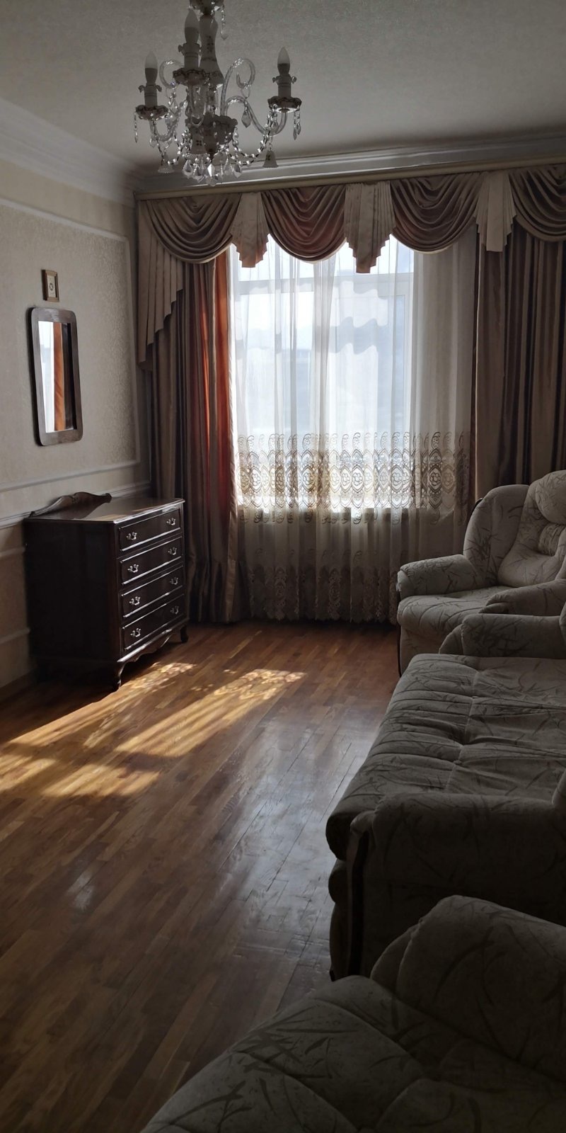 Аренда 3-комнатной квартиры 75 м², Дмитрия Яворницкого просп.