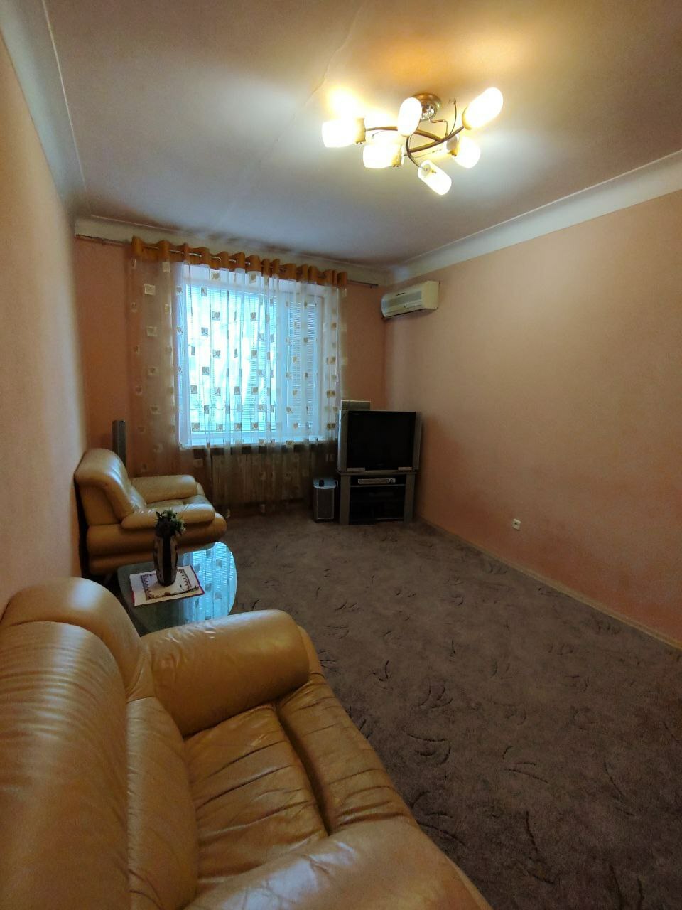 Оренда 3-кімнатної квартири 70 м², Пастера вул.