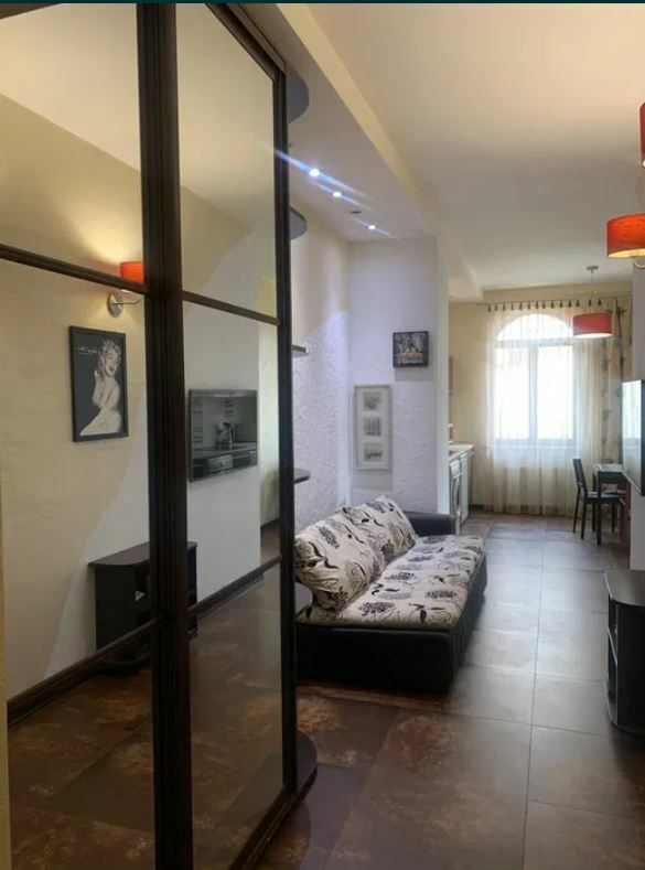 Продаж 2-кімнатної квартири 69 м², Греческая вул., 5