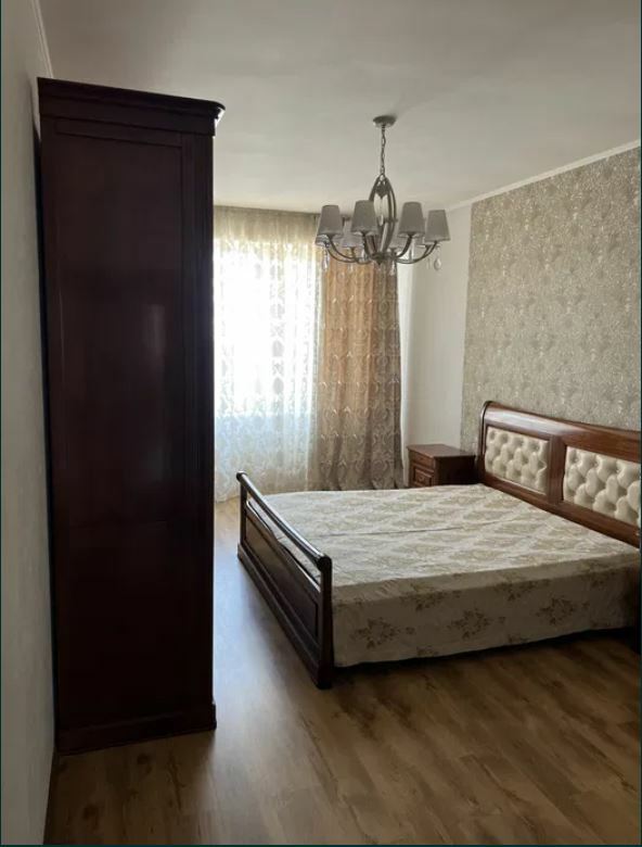 Продажа 2-комнатной квартиры 87 м², Армейская ул., 8