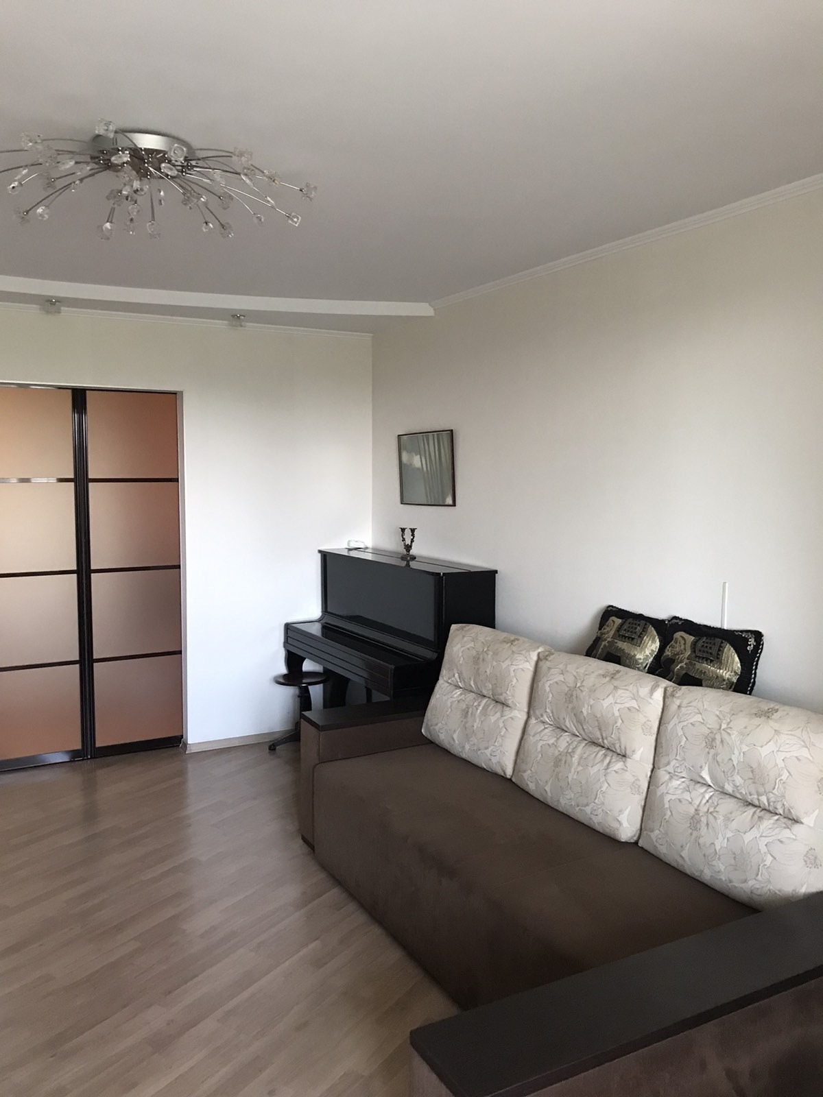 Оренда 2-кімнатної квартири 60 м², Дмитрія Кедрина вул.