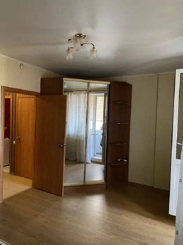 Продаж 1-кімнатної квартири 34 м², Торгова вул.