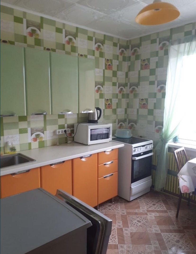 Аренда 3-комнатной квартиры 70 м², Байкальская ул.