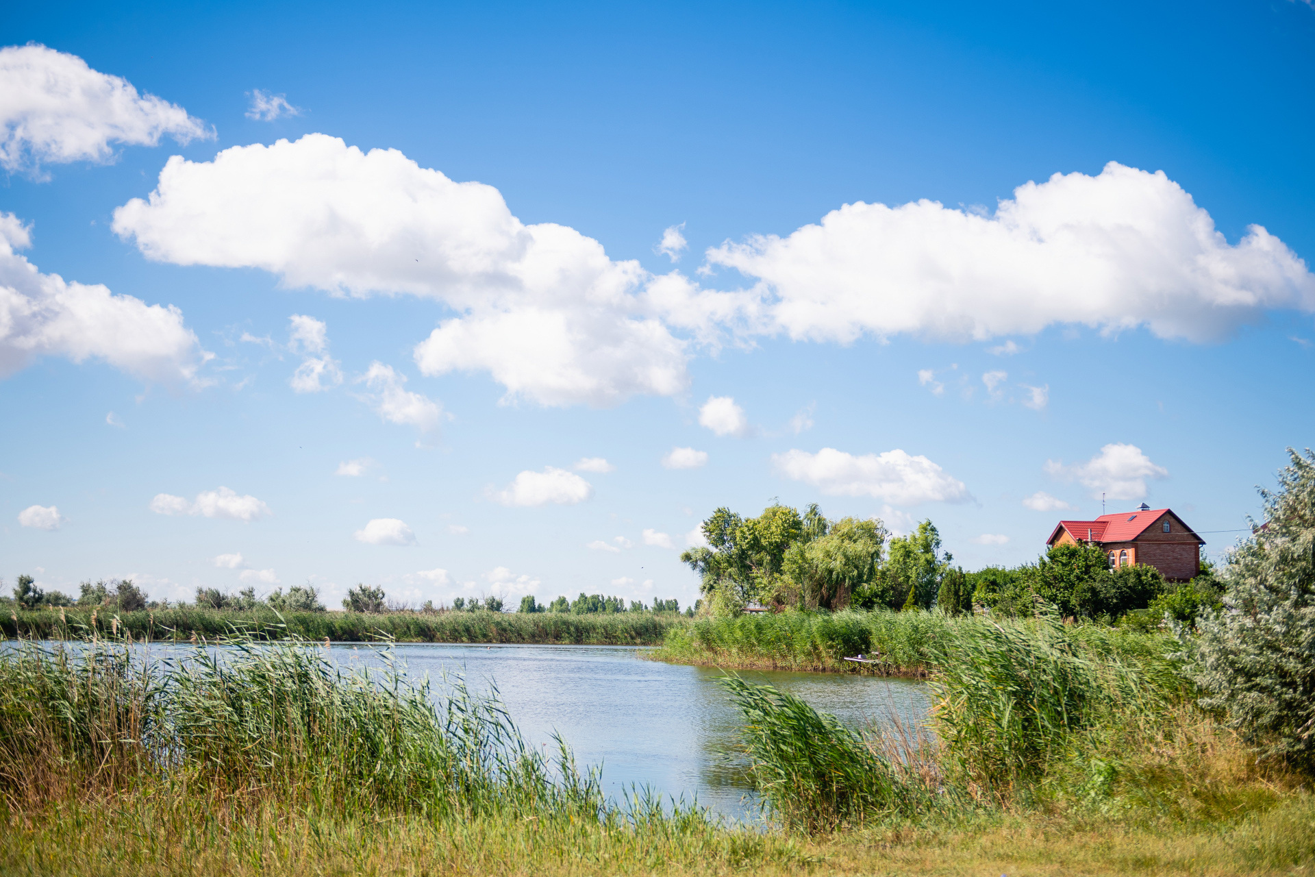 Продаж ділянки під індивідуальне житлове будівництво 23 соток