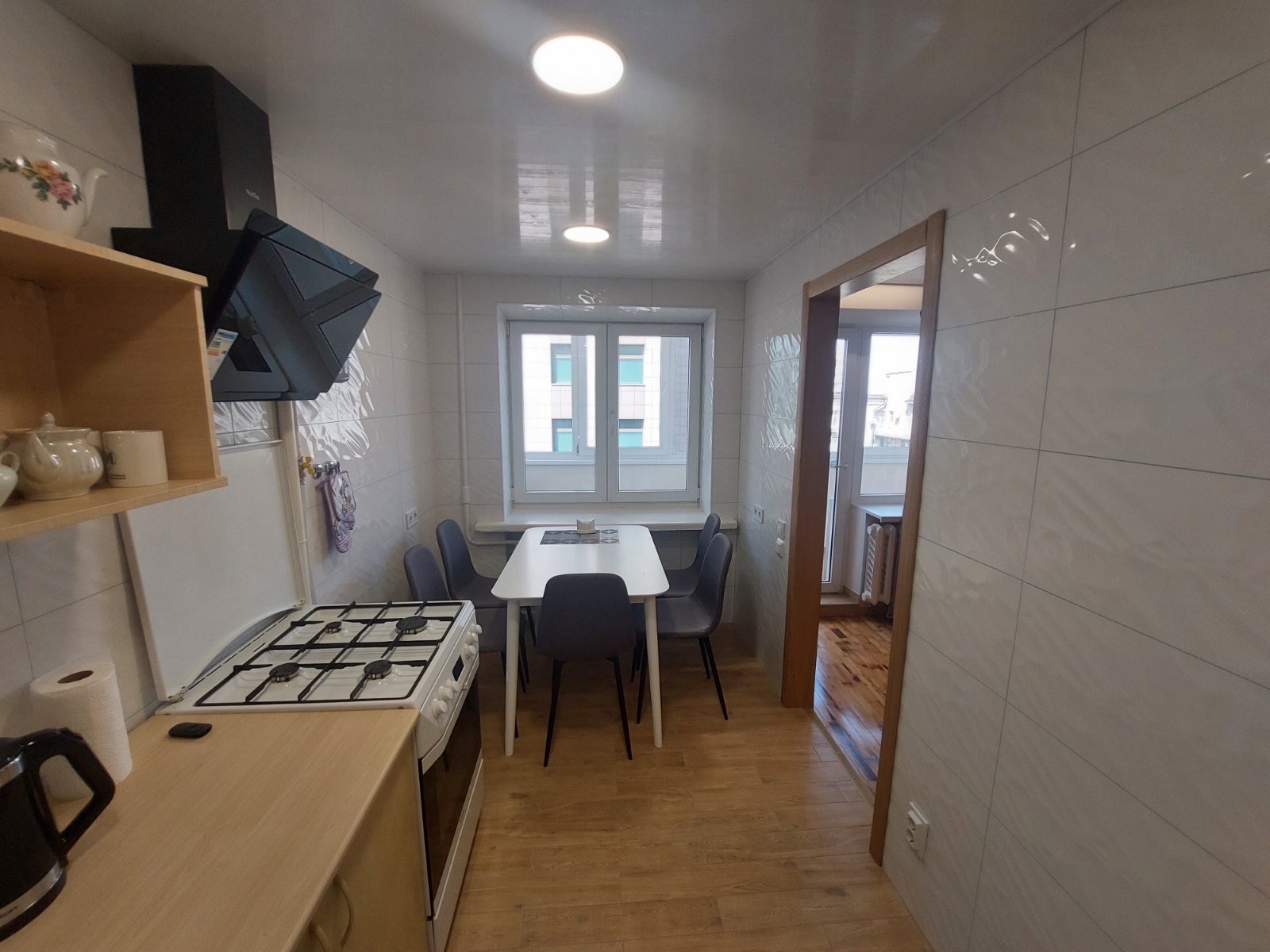 Продаж 3-кімнатної квартири 68 м², Гоголя вул., 8