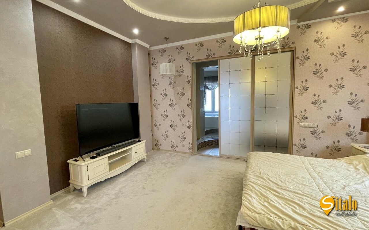 Оренда будинку 385 м²