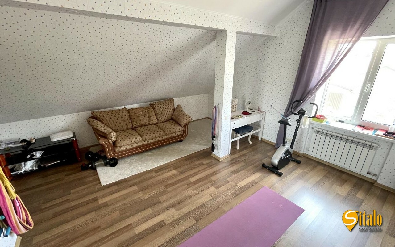 Оренда будинку 385 м²