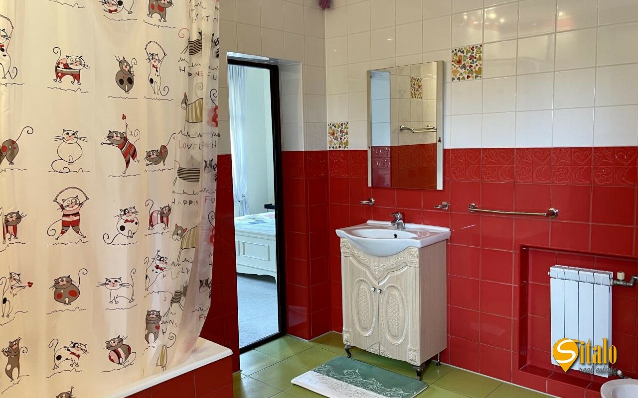 Оренда будинку 385 м²