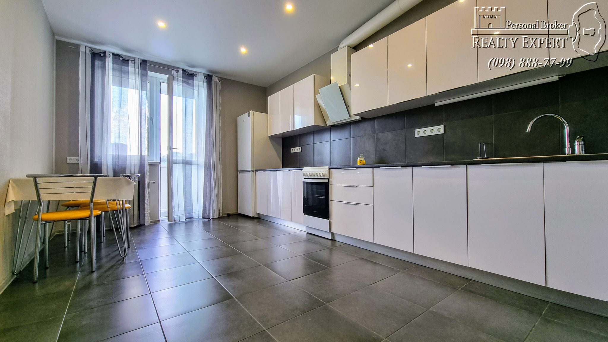 Аренда 2-комнатной квартиры 74 м², Ревуцкого ул., 40В